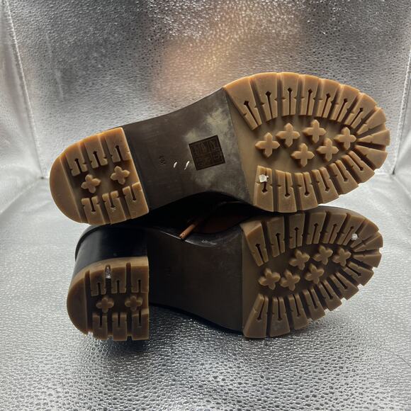 TORY BURCH MILLER LUG SOLE BOOTIE 95MM in TOASTED CARAMEL - Size 6 - Picture 8 of 11